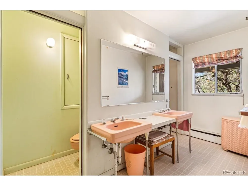 6685 E Exposition Avenue Denver, CO 80224