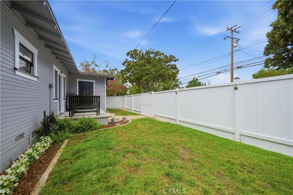 292 Waverly Orange, CA 92866