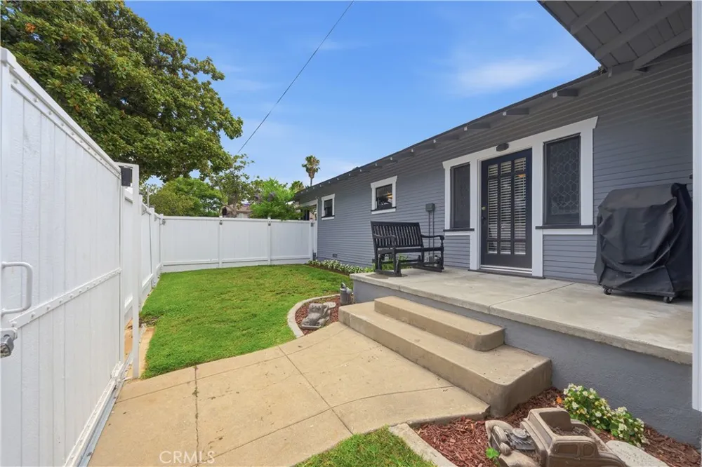 292 Waverly Orange, CA 92866