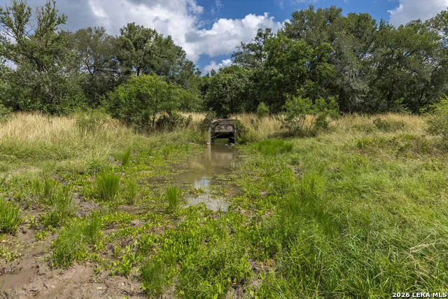 120 ANDERSON HL Seguin, TX 78155
