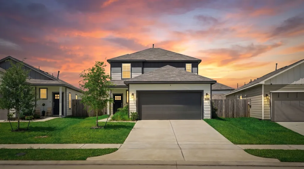 17354 Gentle Doves Lane Waller, TX 77484