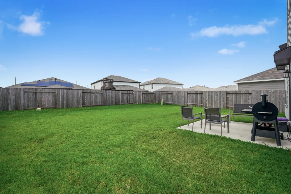 17354 Gentle Doves Lane Waller, TX 77484