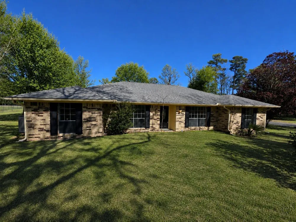 8708 W Fox Road Orange, TX 77632