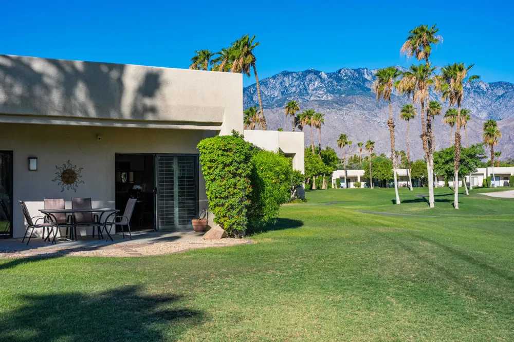67640 Lagos Way Cathedral City, CA 92234