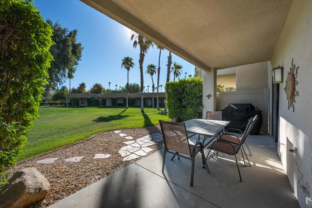 67640 Lagos Way Cathedral City, CA 92234