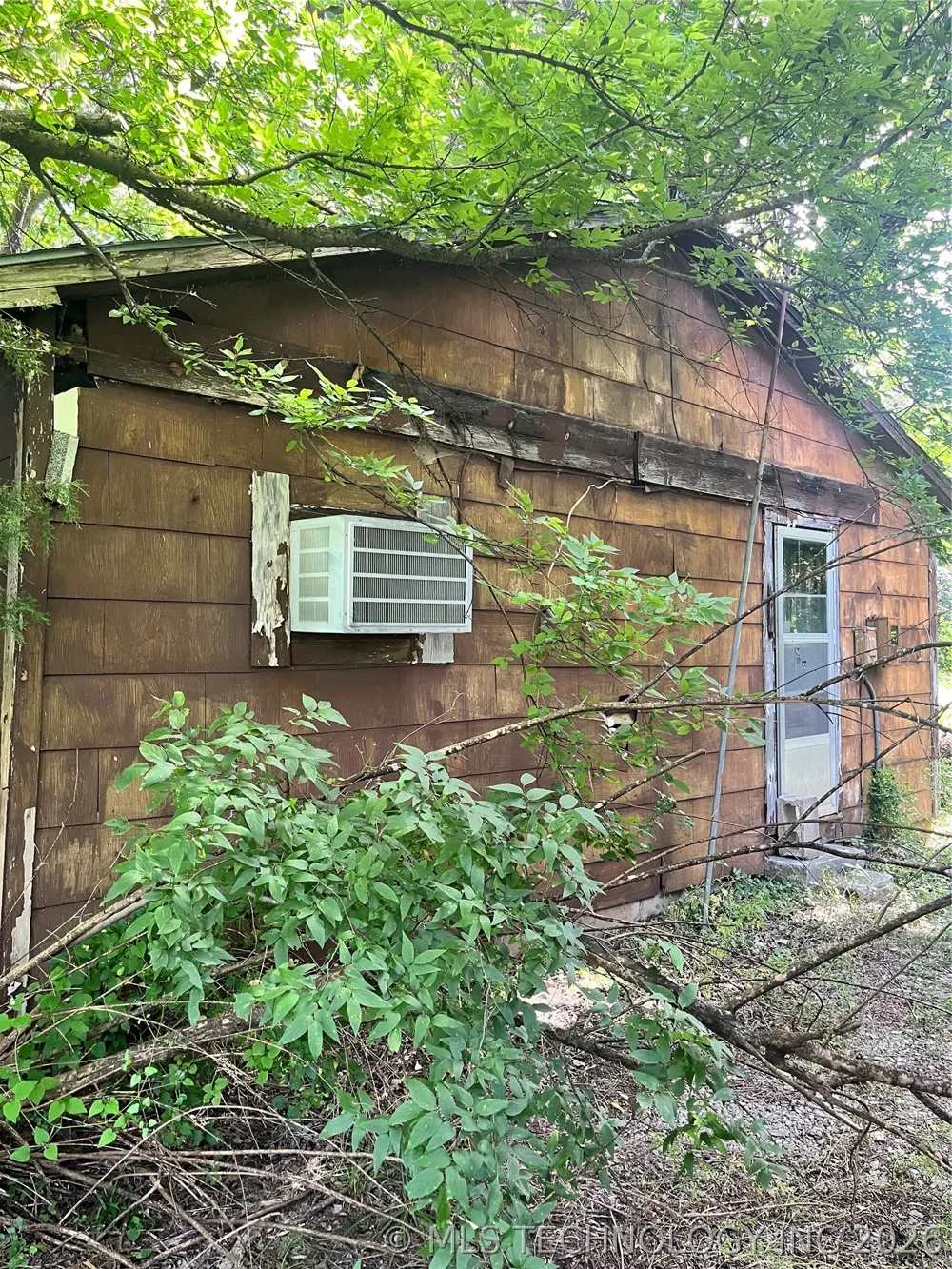 433 S Pecan Street Nowata, OK 74048