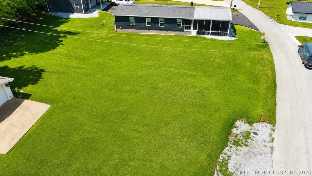 27975 S 563 ROAD Monkey Island, OK 74331