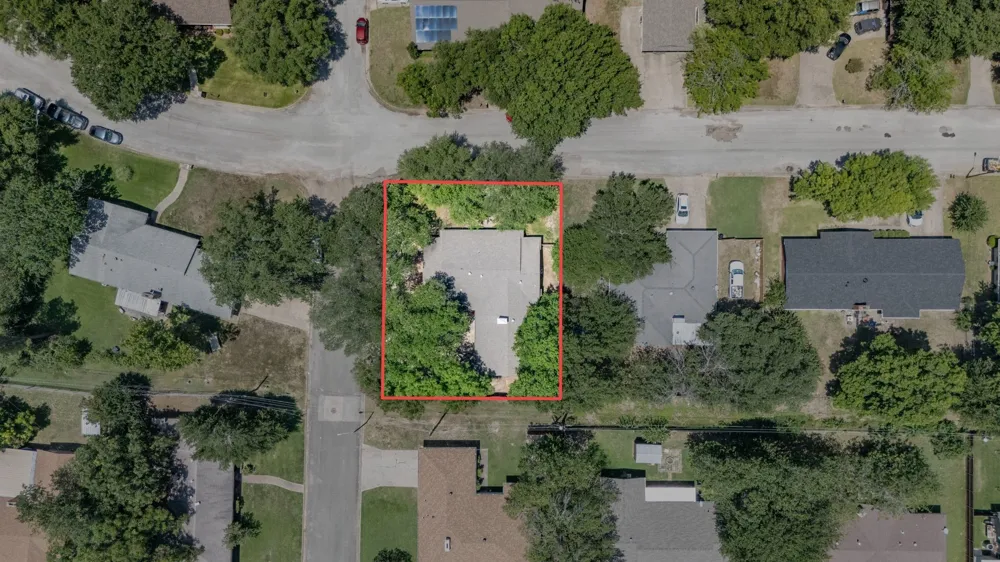 2712 Rix Street Commerce, TX 75428