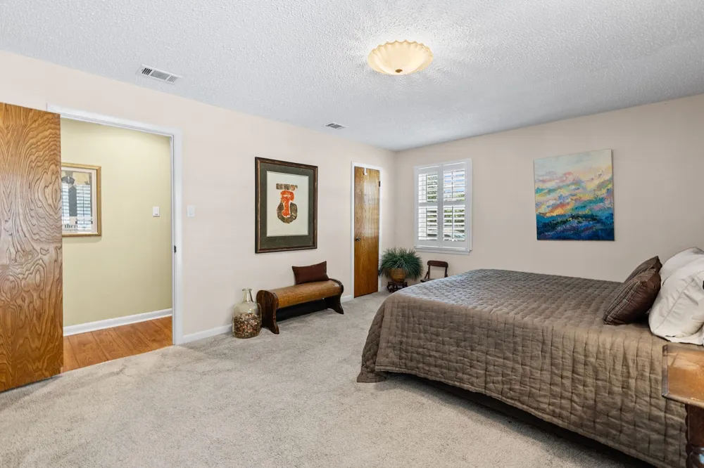 2712 Rix Street Commerce, TX 75428