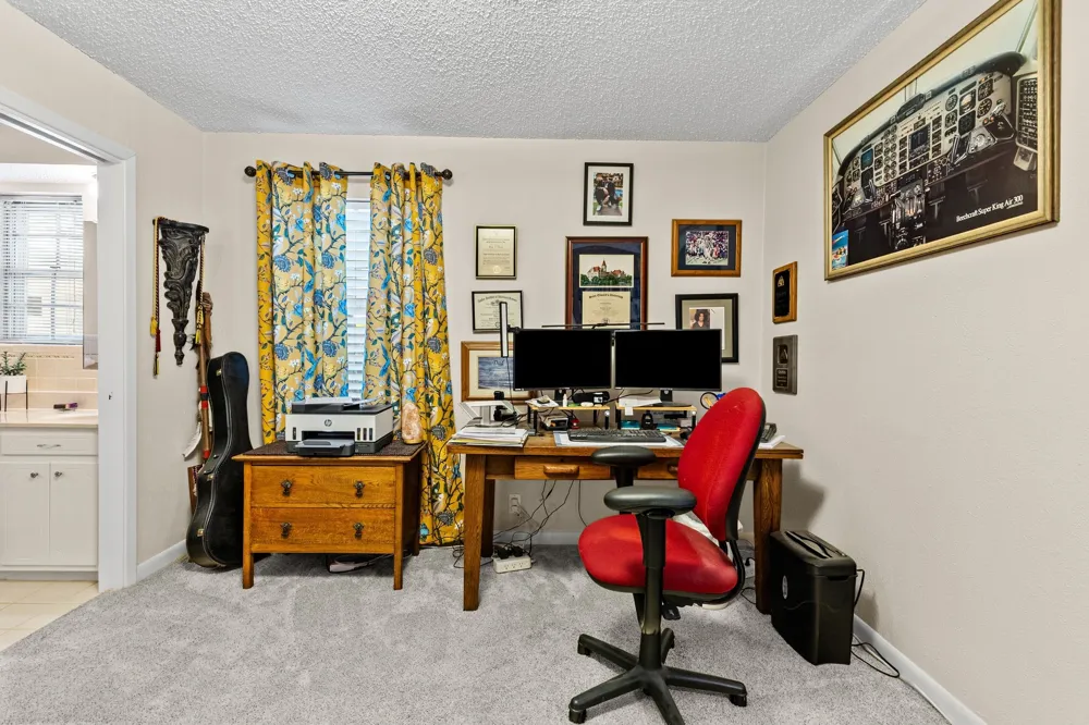 2712 Rix Street Commerce, TX 75428