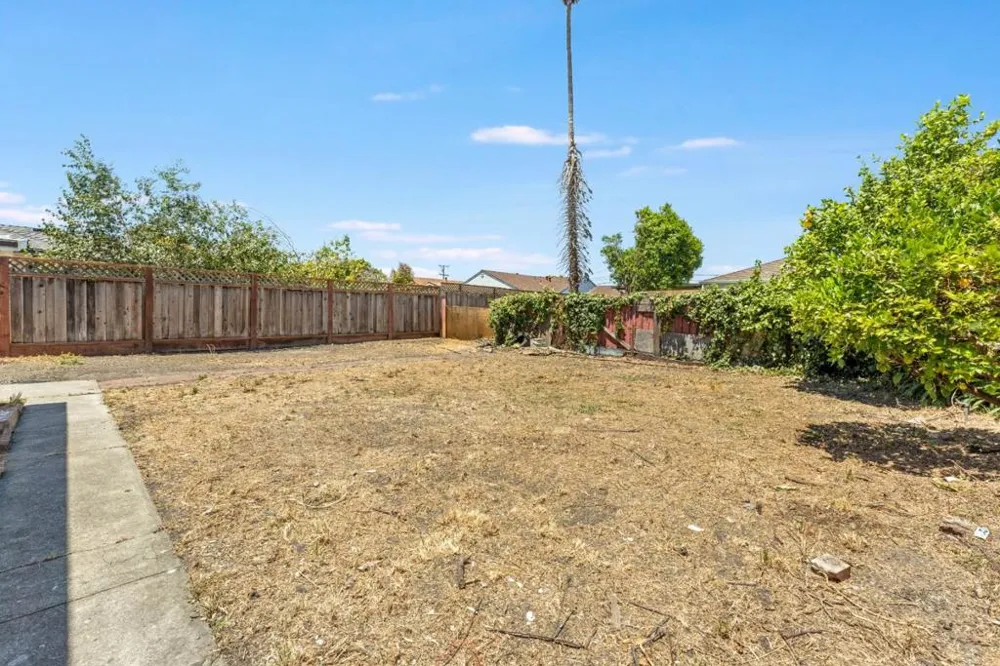 1603 Bandoni Avenue San Lorenzo, CA 94580