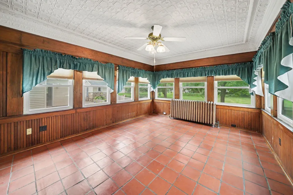 380 Centreville Road Constantine, MI 49042