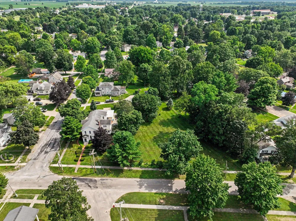 380 Centreville Road Constantine, MI 49042