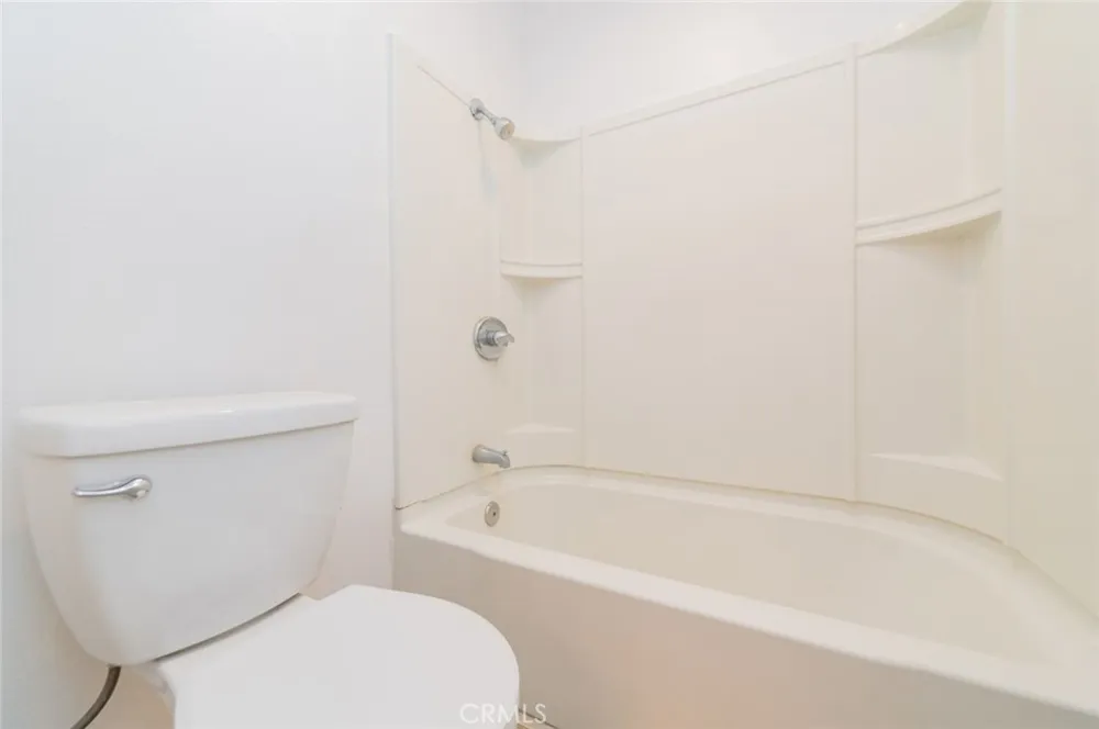 23611 Golden Springs Drive #I7 Diamond Bar, CA 91765