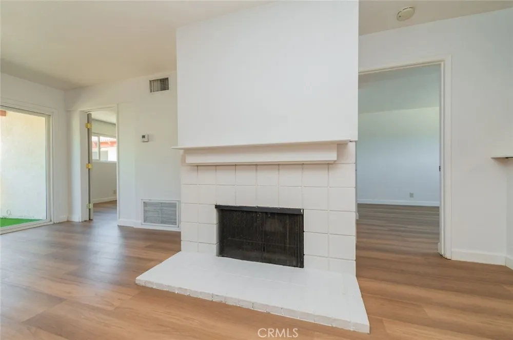 23611 Golden Springs Drive #I7 Diamond Bar, CA 91765
