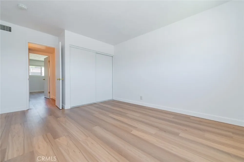 23611 Golden Springs Drive #I7 Diamond Bar, CA 91765