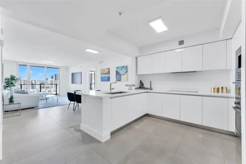 300 Sunny Isles Blvd #4-1603