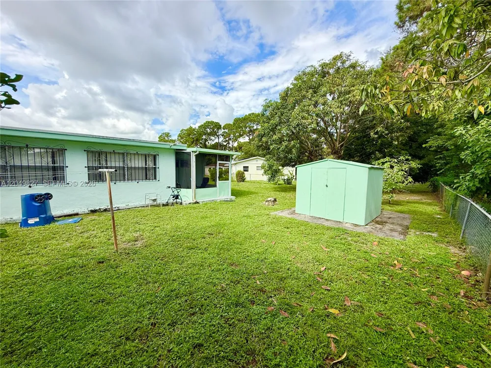 3851 NW 210th Ter Miami Gardens, FL 33055