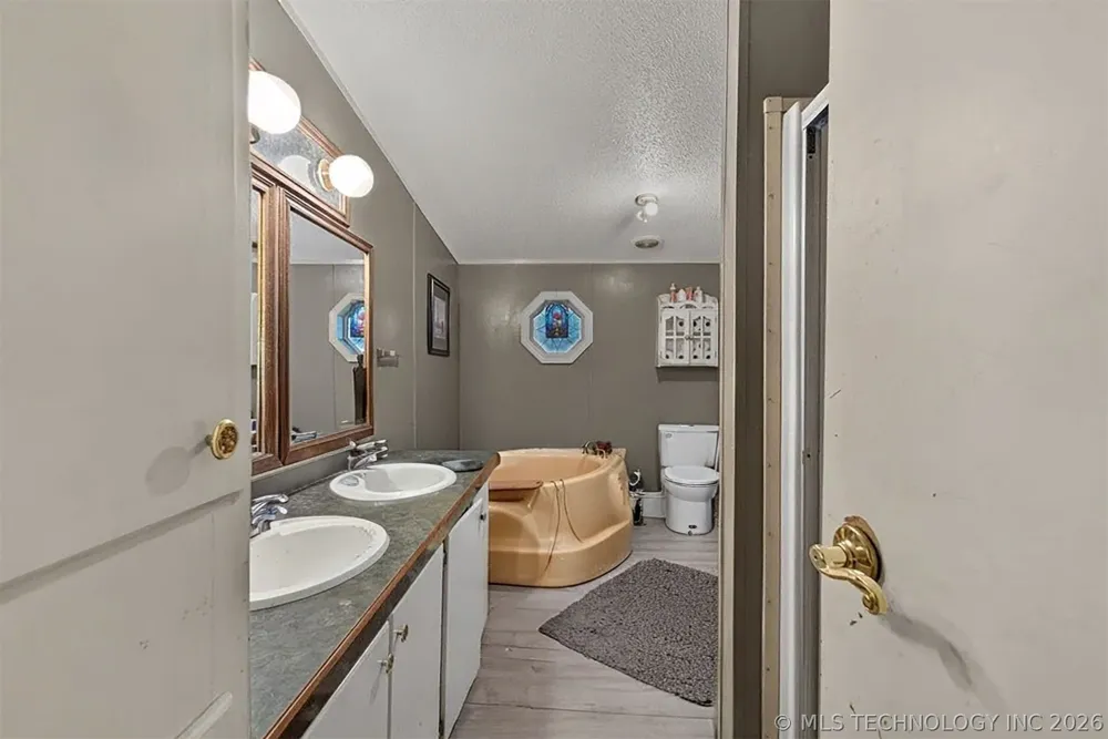 10306 E Joe Road Talala, OK 74080