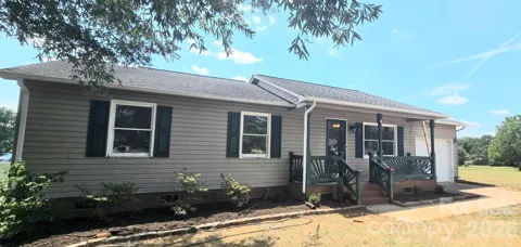 910 Lyndsey Brooke Court