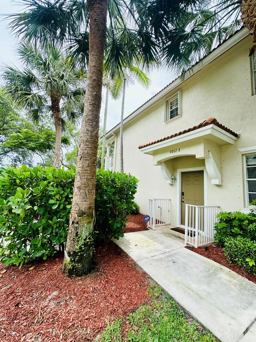 4802 W Bexley Park Drive #A Delray Beach, FL 33445