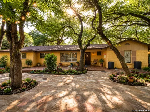 117 WAGON TRAIL RD