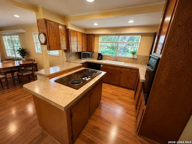 117 WAGON TRAIL RD Shavano Park, TX 78231