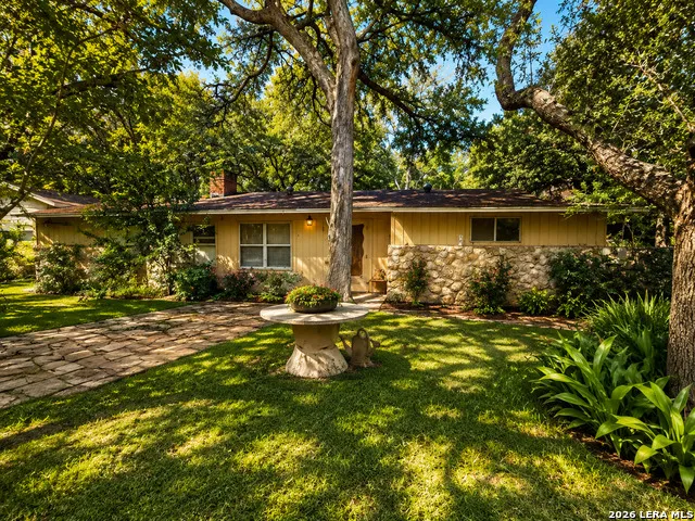 117 WAGON TRAIL RD Shavano Park, TX 78231