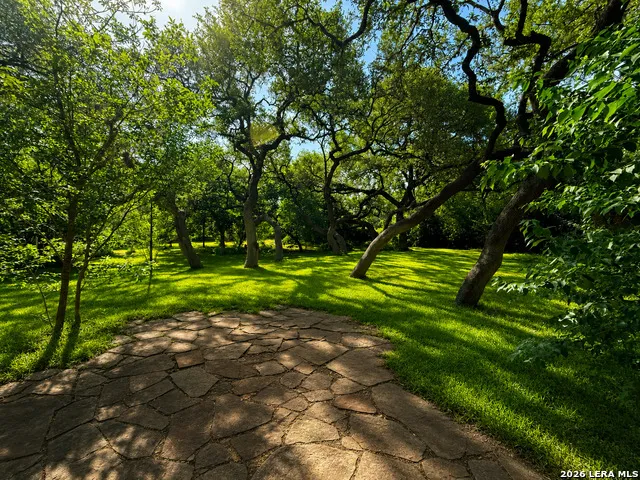 117 WAGON TRAIL RD Shavano Park, TX 78231