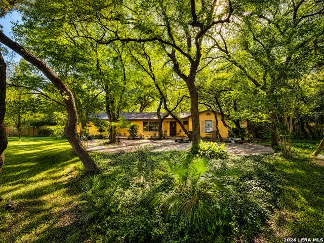 117 WAGON TRAIL RD Shavano Park, TX 78231