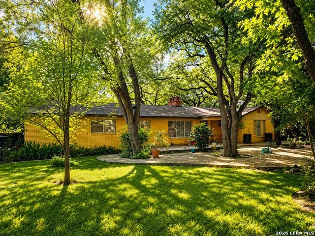 117 WAGON TRAIL RD Shavano Park, TX 78231