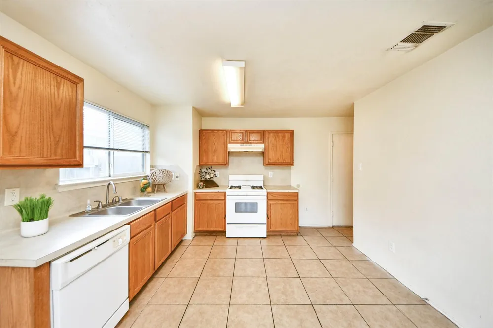 22815 Sherioaks Lane Spring, TX 77389