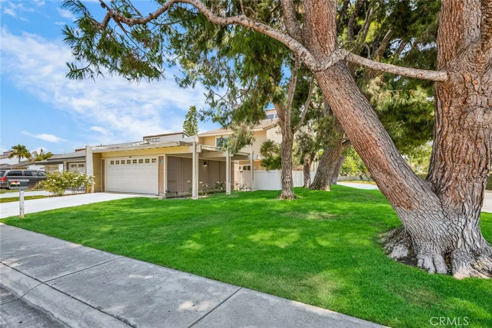 21896 Michigan Lane Lake Forest, CA 92630