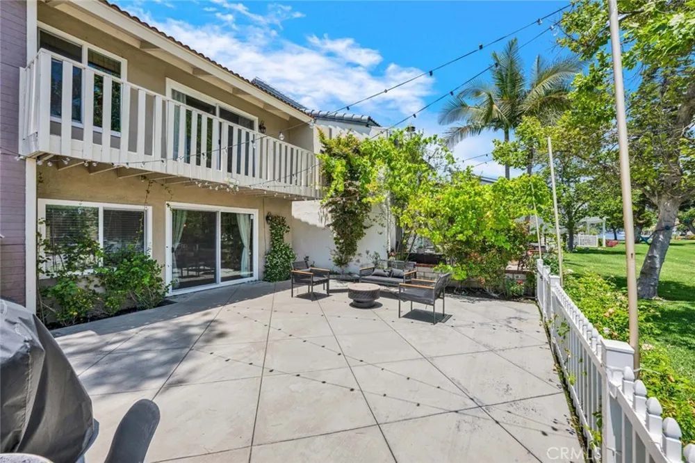 21896 Michigan Lane Lake Forest, CA 92630