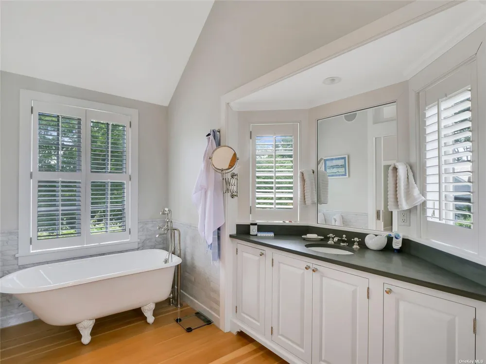 9 Ocean Avenue Quogue, NY 11959