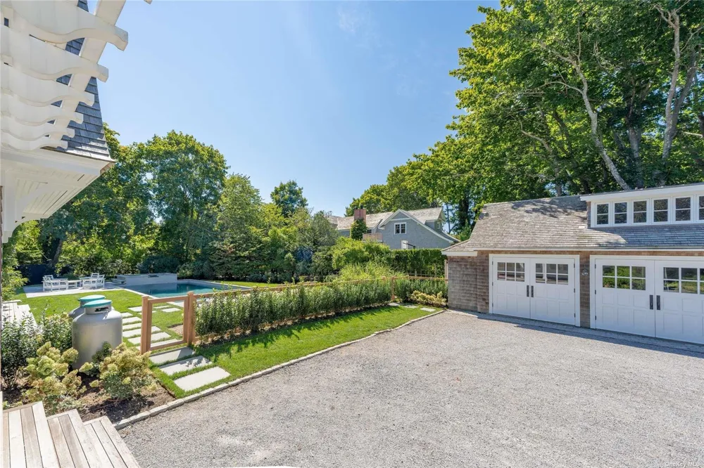9 Ocean Avenue Quogue, NY 11959