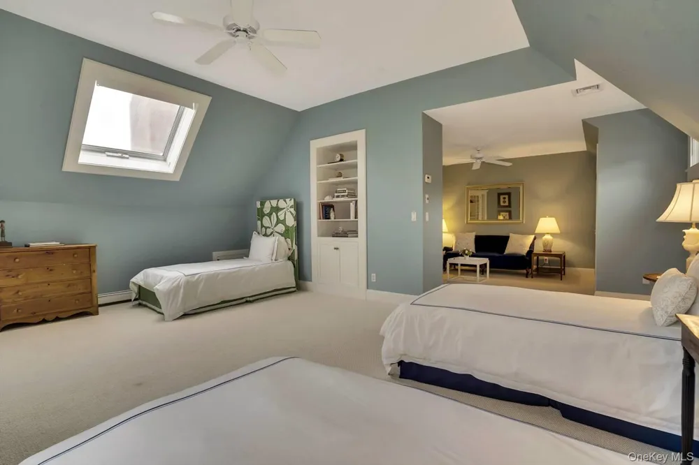 5 Shinnecock Road Quogue, NY 11959