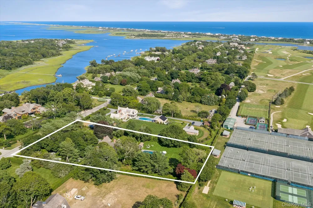 5 Shinnecock Road Quogue, NY 11959