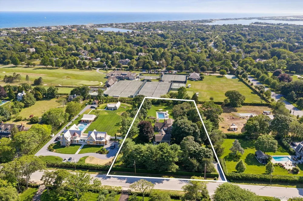5 Shinnecock Road Quogue, NY 11959