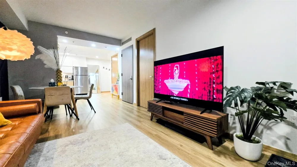 131-11 Fowler Avenue #6J Flushing, NY 11355