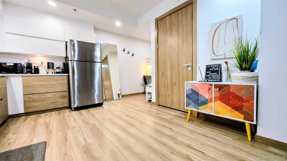 131-11 Fowler Avenue #6J Flushing, NY 11355