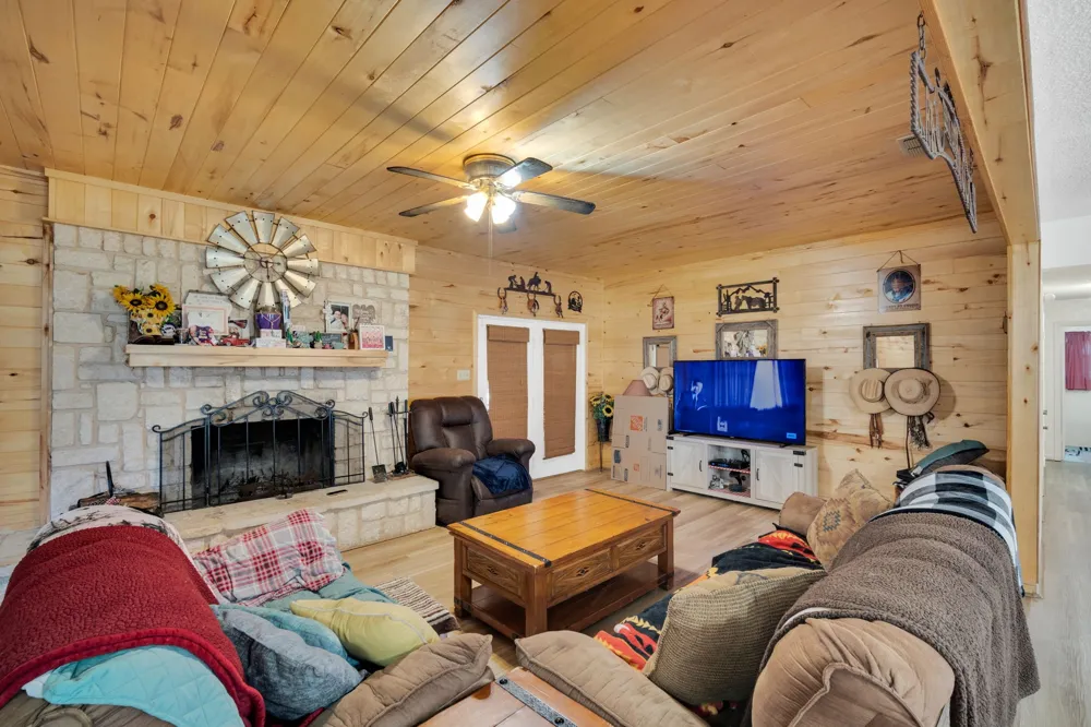 468 Fm 2960 Whitney, TX 76692