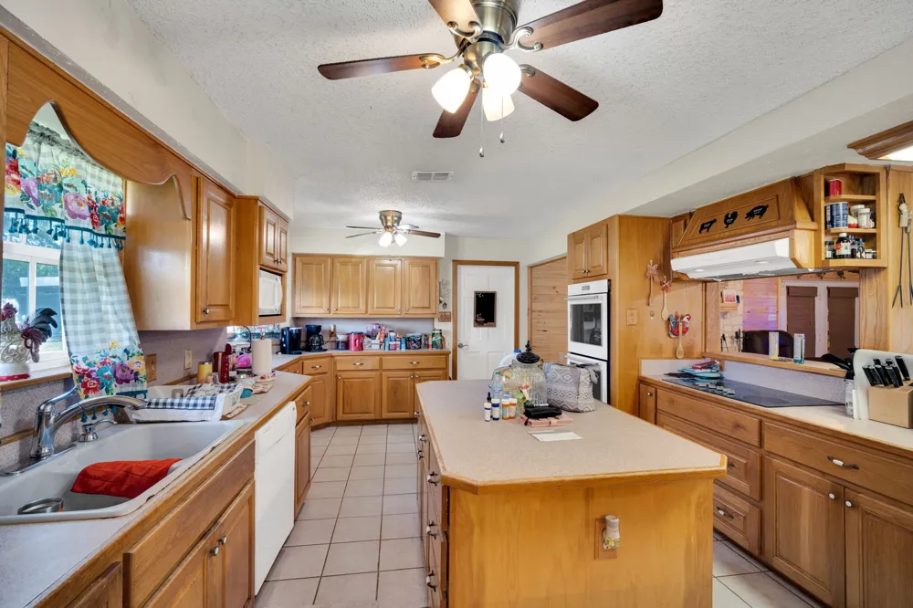 468 Fm 2960 Whitney, TX 76692