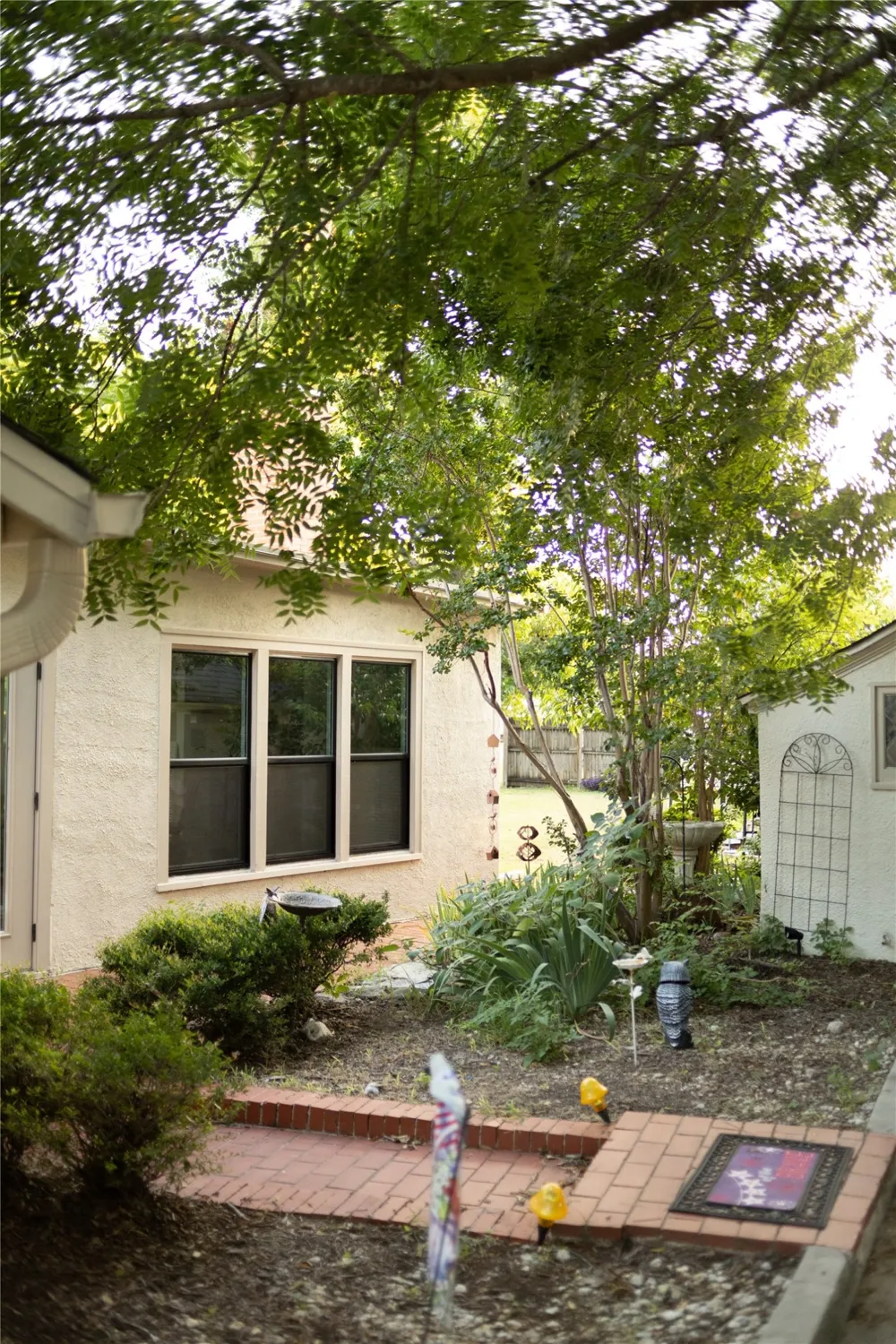 310 Hickory Hico, TX 76457