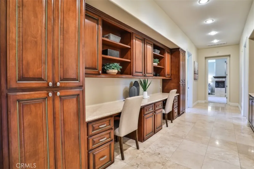 39520 Colleen Way Temecula, CA 92592