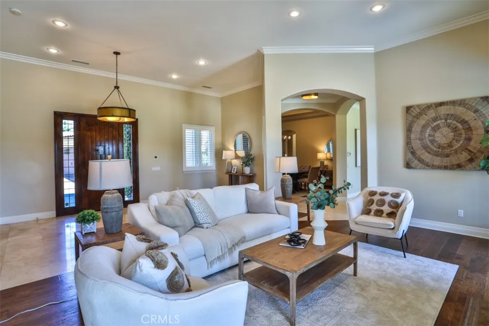 39520 Colleen Way Temecula, CA 92592