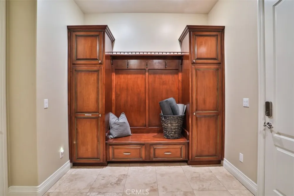 39520 Colleen Way Temecula, CA 92592