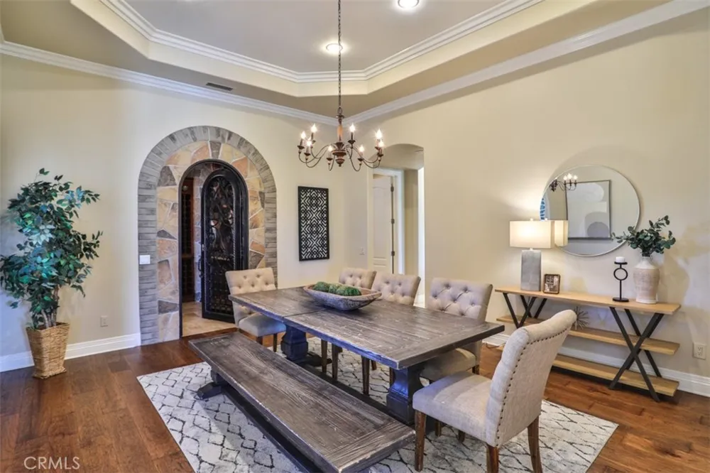 39520 Colleen Way Temecula, CA 92592
