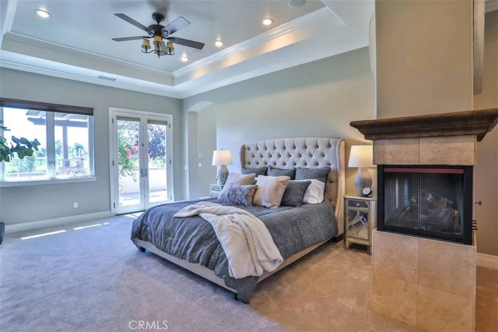 39520 Colleen Way Temecula, CA 92592