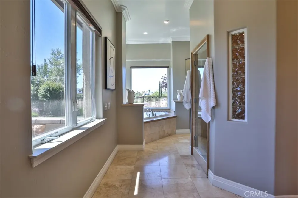 39520 Colleen Way Temecula, CA 92592